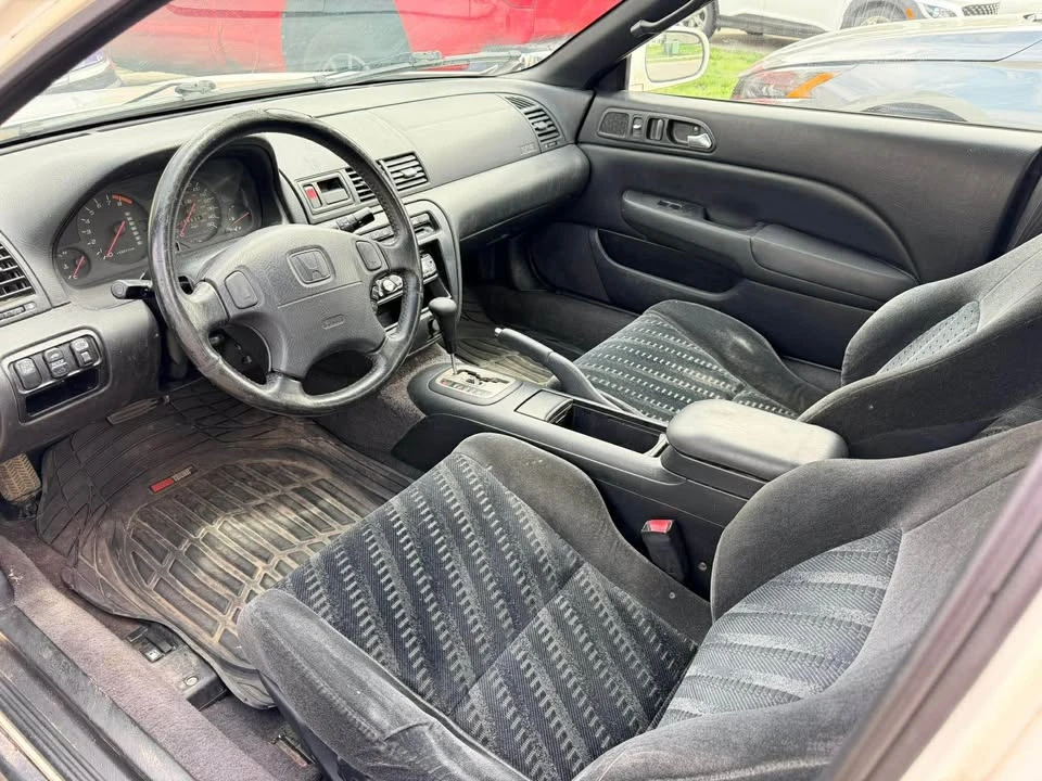 2000 Honda Prelude 5th Gen - Image 7 of 8