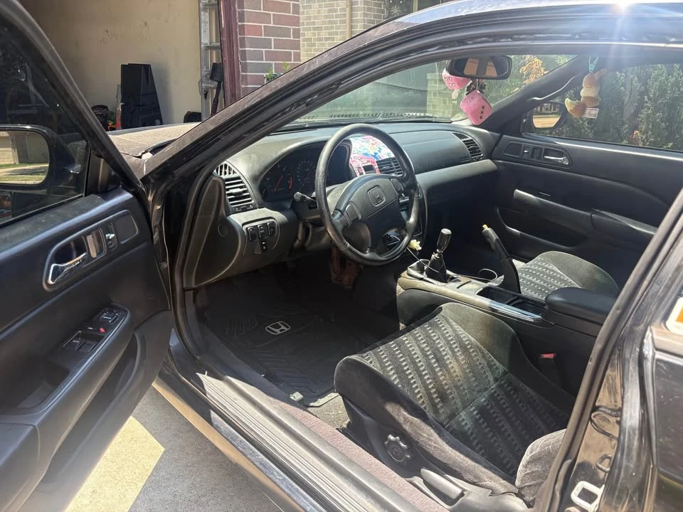 2000 Honda Prelude 5th Gen - Image 3 of 4