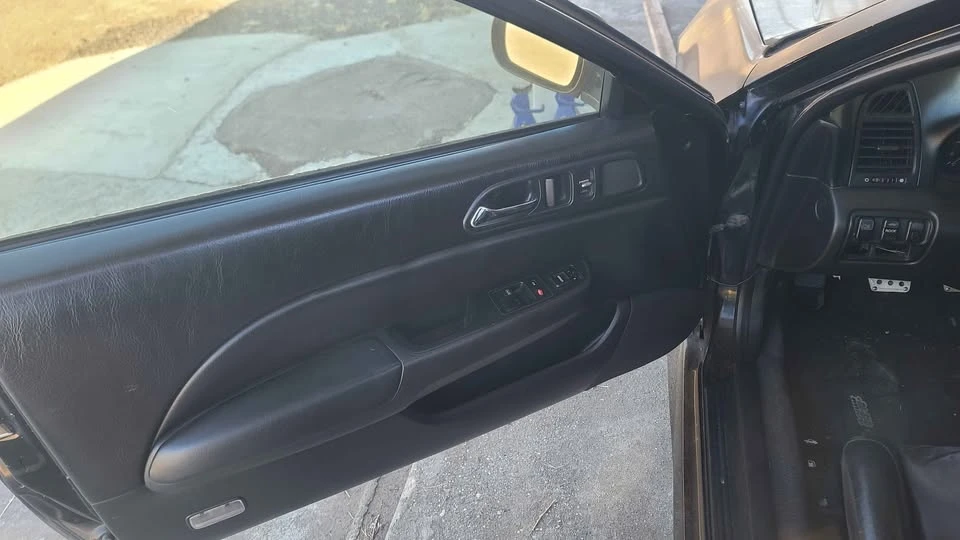 2000 Honda Prelude 5th Gen - Image 7 of 11