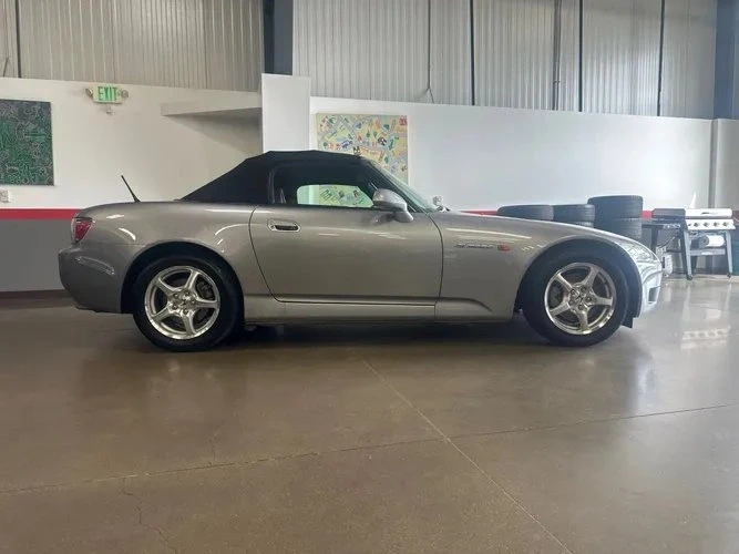 2000 Honda AP1 S2000 - Image 2 of 7