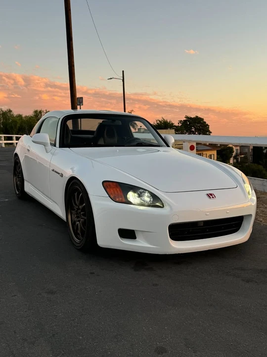 2000 Honda AP1 S2000 - Image 2 of 11