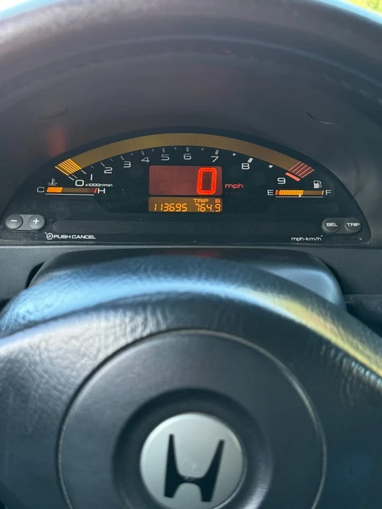 2000 Honda AP1 S2000 - Image 10 of 11