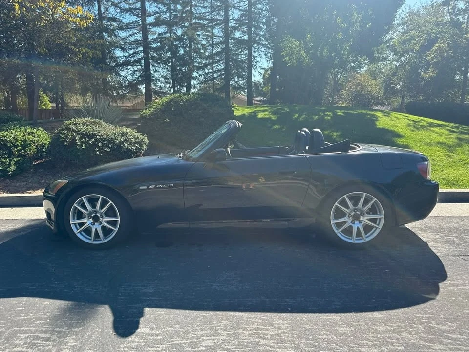 2000 Honda AP1 S2000 - Image 2 of 19