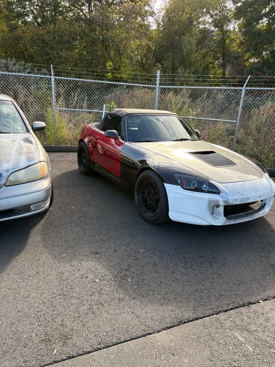 2000 Honda AP1 S2000 - Image 3 of 4