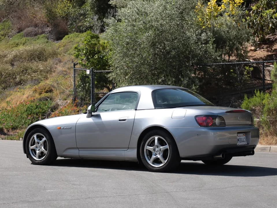 2000 Honda AP1 S2000 - Image 2 of 13