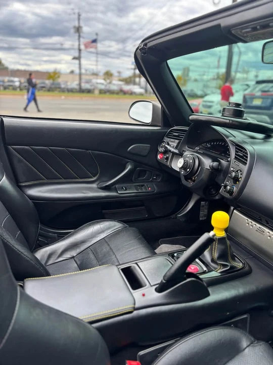 2000 Honda AP1 S2000 - Image 2 of 6