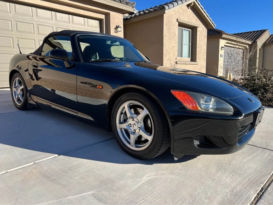 2000 Honda AP1 S2000 - Image 2 of 9