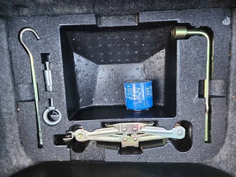 2000 Honda AP1 S2000 - Image 15 of 18