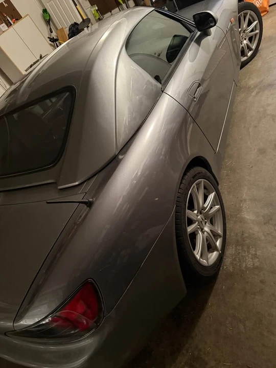 2000 Honda AP1 S2000 - Image 2 of 9