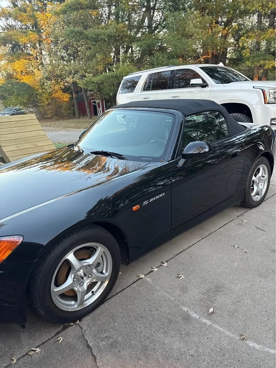 2000 Honda AP1 S2000 - Image 2 of 9