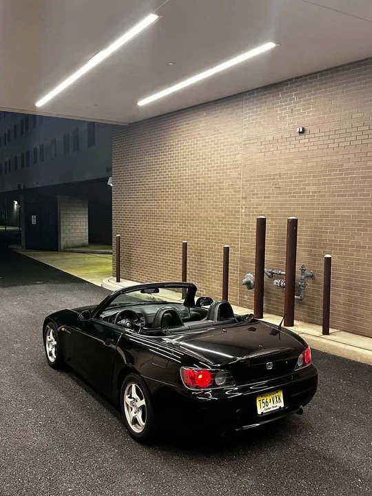 2000 Honda AP1 S2000 - Image 2 of 5