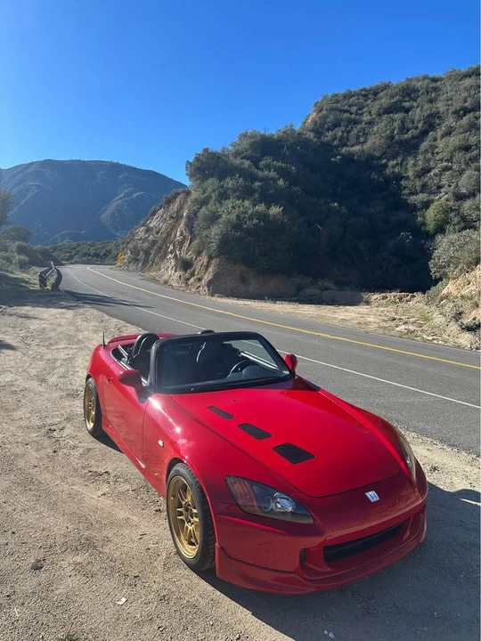 2000 Honda AP1 S2000 - Image 2 of 8