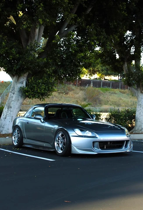 2000 Honda AP1 S2000 - Image 2 of 12