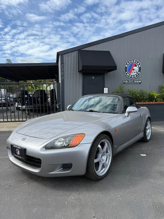 2000 Honda AP1 S2000 - Image 2 of 9