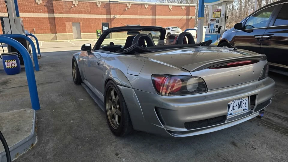 2000 Honda AP1 S2000 - Image 2 of 8