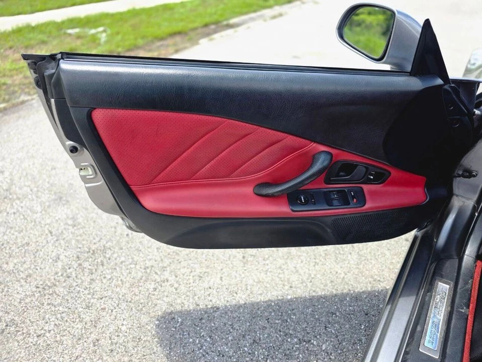2000 Honda AP1 S2000 - Image 16 of 19