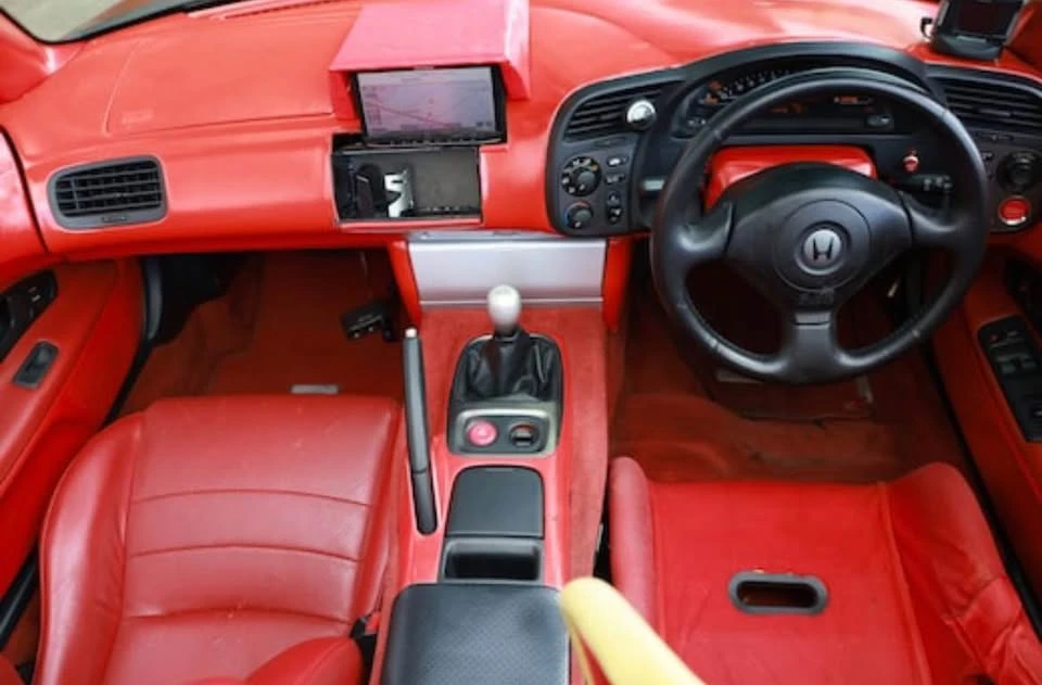 2000 Honda AP1 S2000 - Image 2 of 13