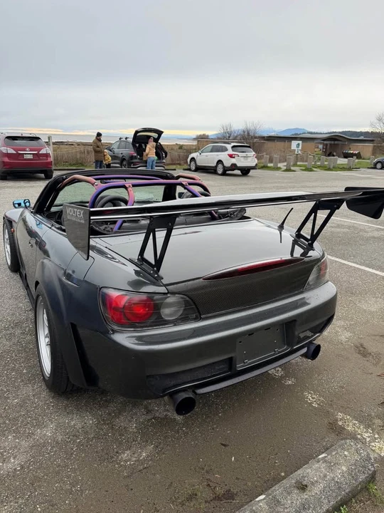 2000 Honda AP1 S2000 - Image 2 of 10