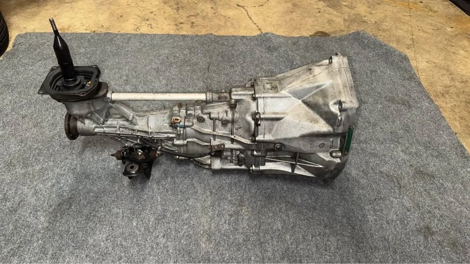 2000 Parts & Memorabilia Gearboxes - Image 3 of 6