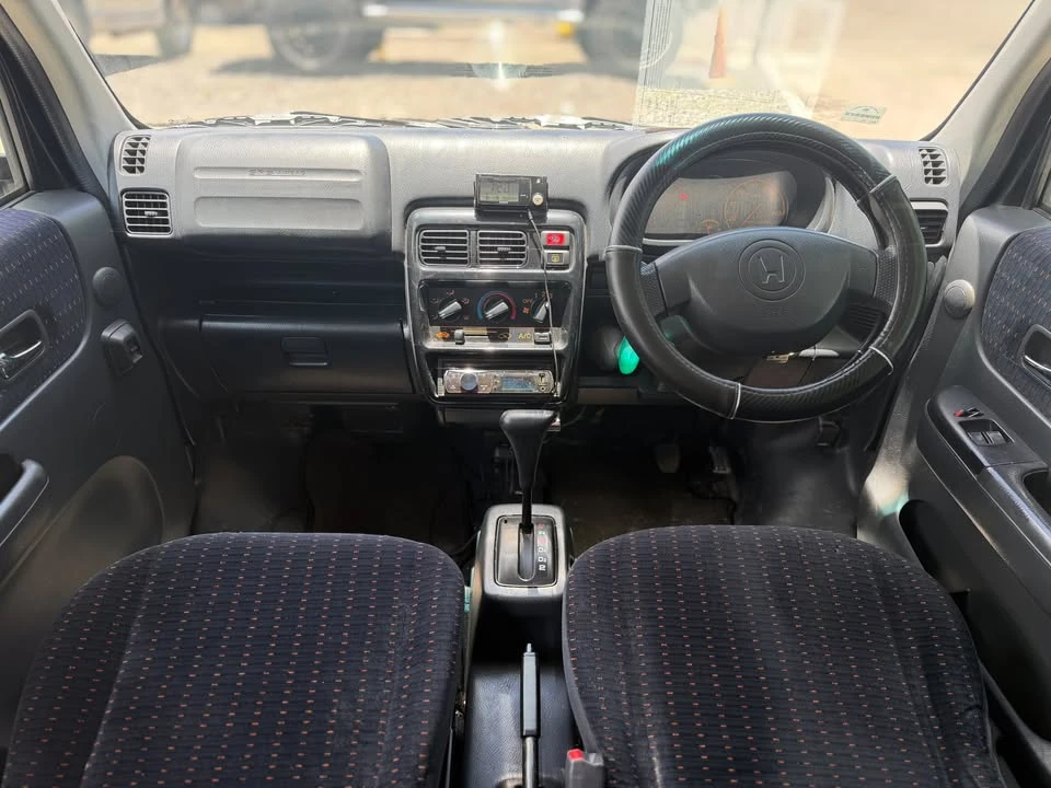 2000 Honda Vamos 2nd Gen - Image 15 of 20