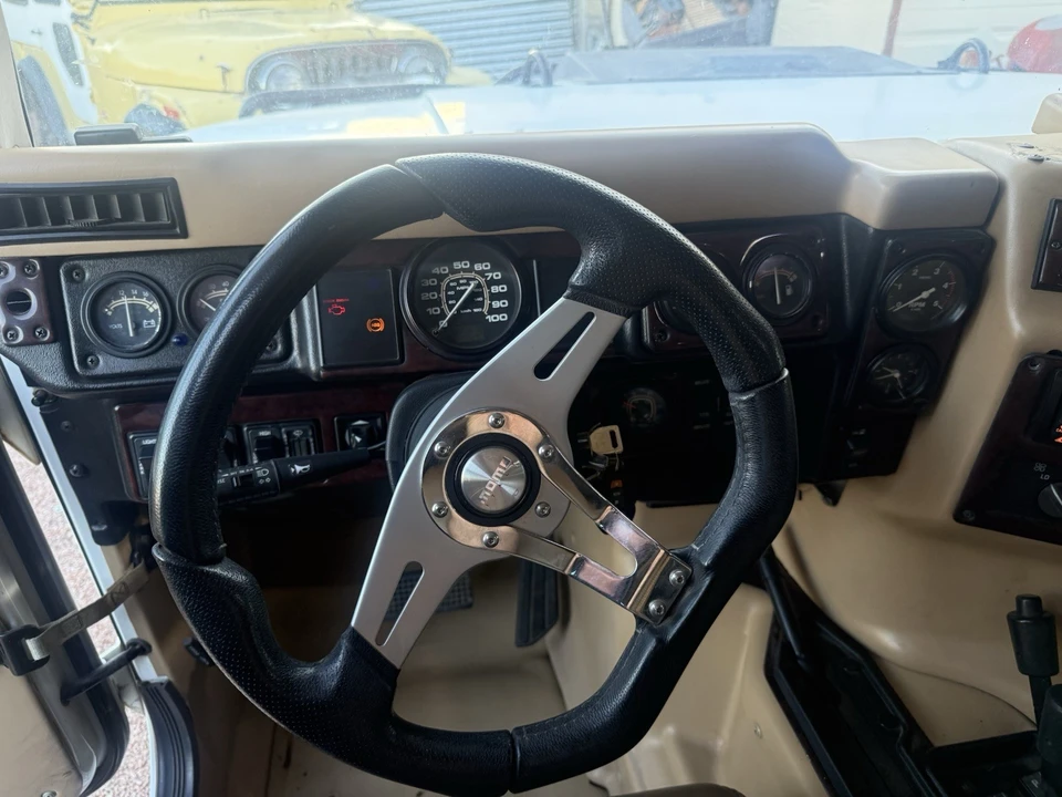 2000 Hummer Hummer H1 - Image 12 of 17