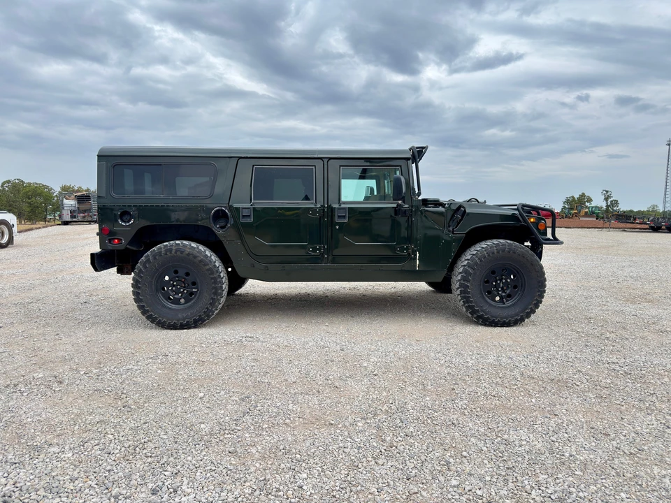 2000 Hummer Hummer H1 - Image 10 of 31