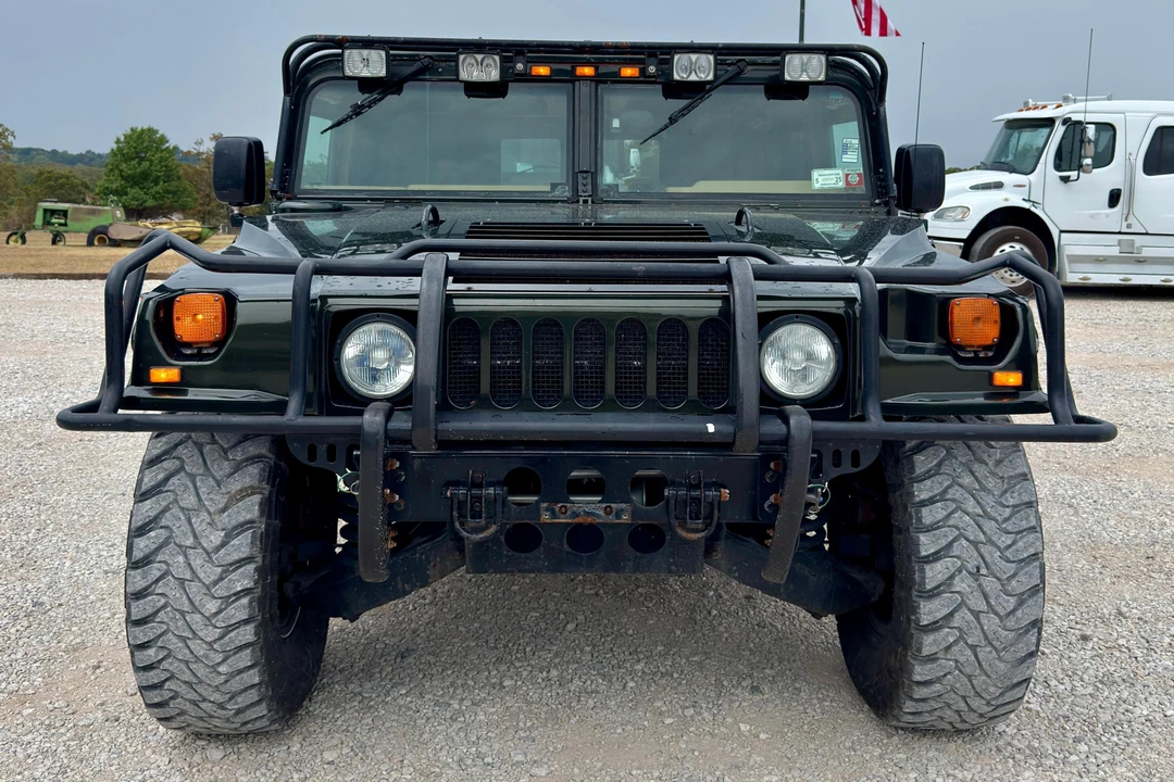 2000 Hummer Hummer H1 - Image 2 of 31