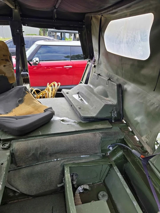 2000 Hummer HMMWV - Image 4 of 8