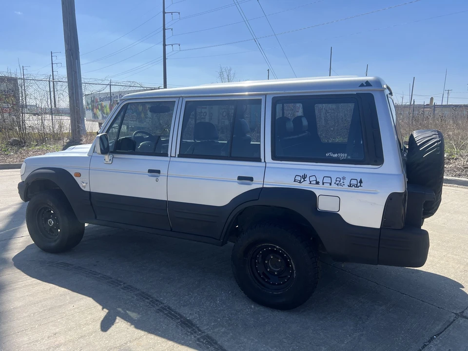 2000 Mitsubishi Pajero/Montero 3rd Gen - Image 4 of 31