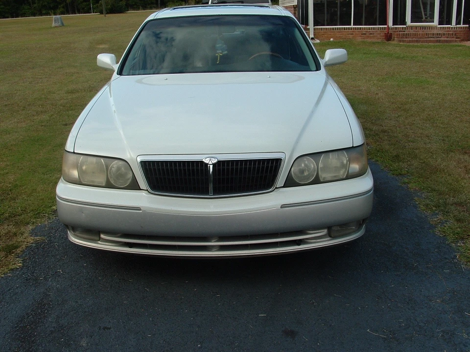 2000 Infiniti Q45 3rd Gen - Image 7 of 8