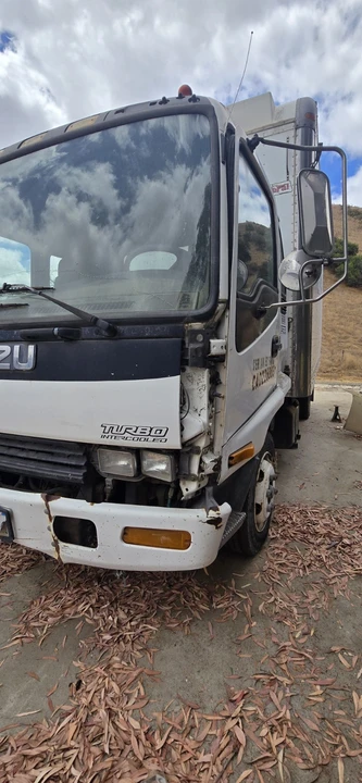 2000 Isuzu Elf - Image 12 of 17