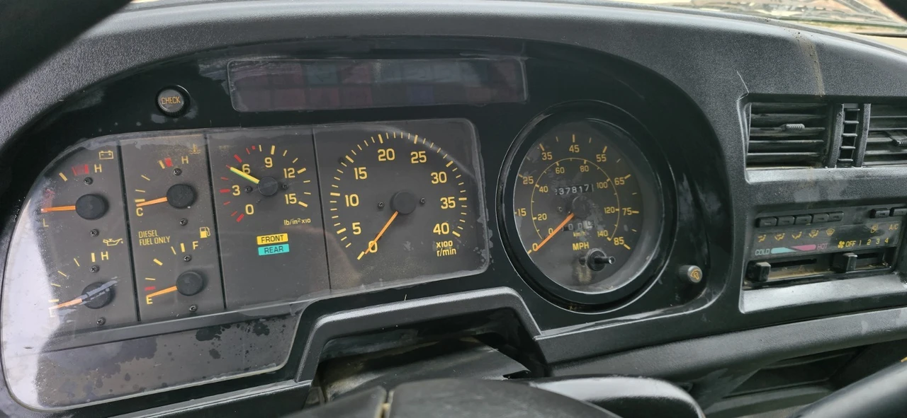2000 Isuzu Elf - Image 15 of 17