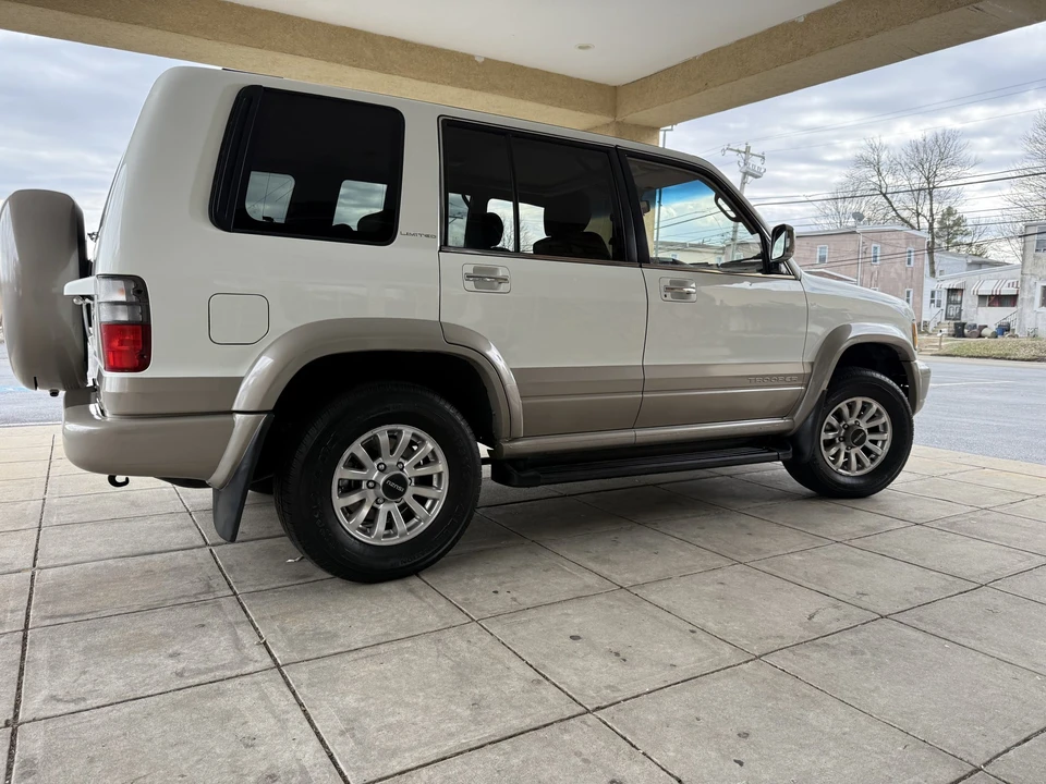 2000 Isuzu Trooper - Image 27 of 31