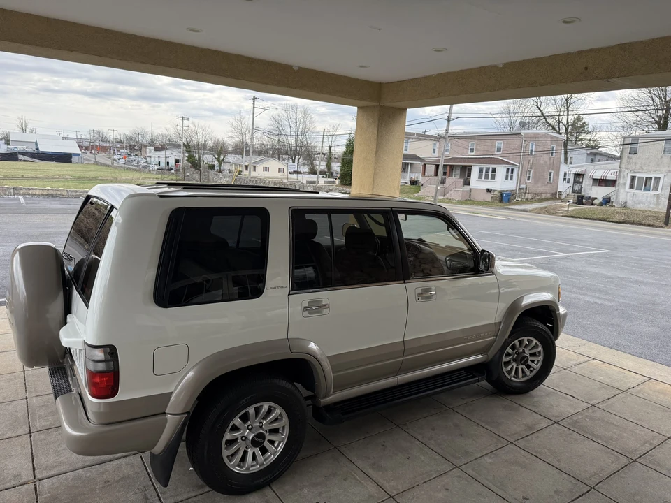 2000 Isuzu Trooper - Image 29 of 31