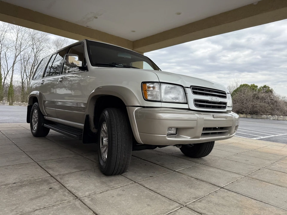 2000 Isuzu Trooper - Image 30 of 31