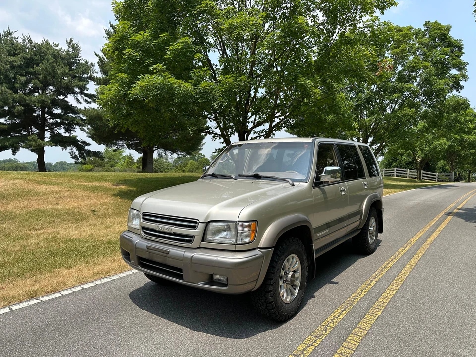 2000 Isuzu Trooper - Image 10 of 31