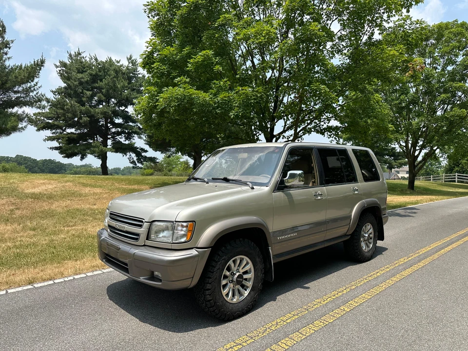 2000 Isuzu Trooper - Image 12 of 31