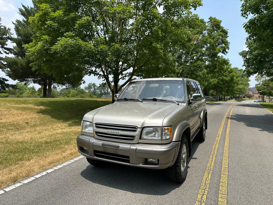 2000 Isuzu Trooper - Image 8 of 31