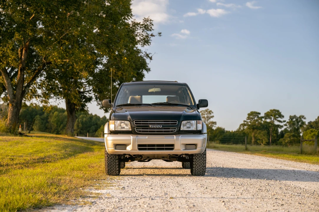 2000 Isuzu Trooper - Image 24 of 31
