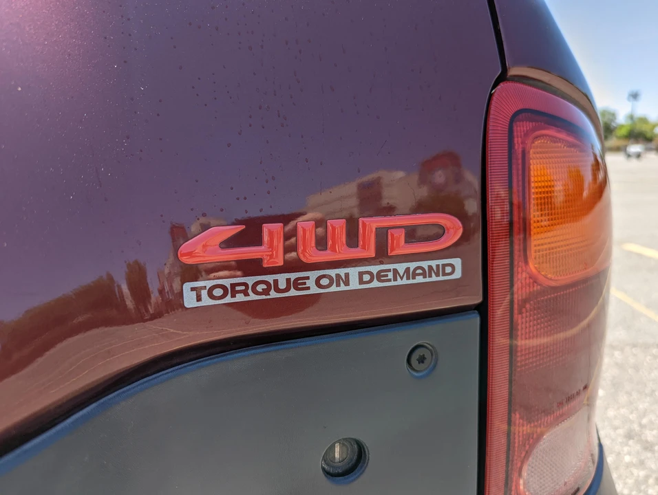 2000 Isuzu VehiCROSS - Image 26 of 31