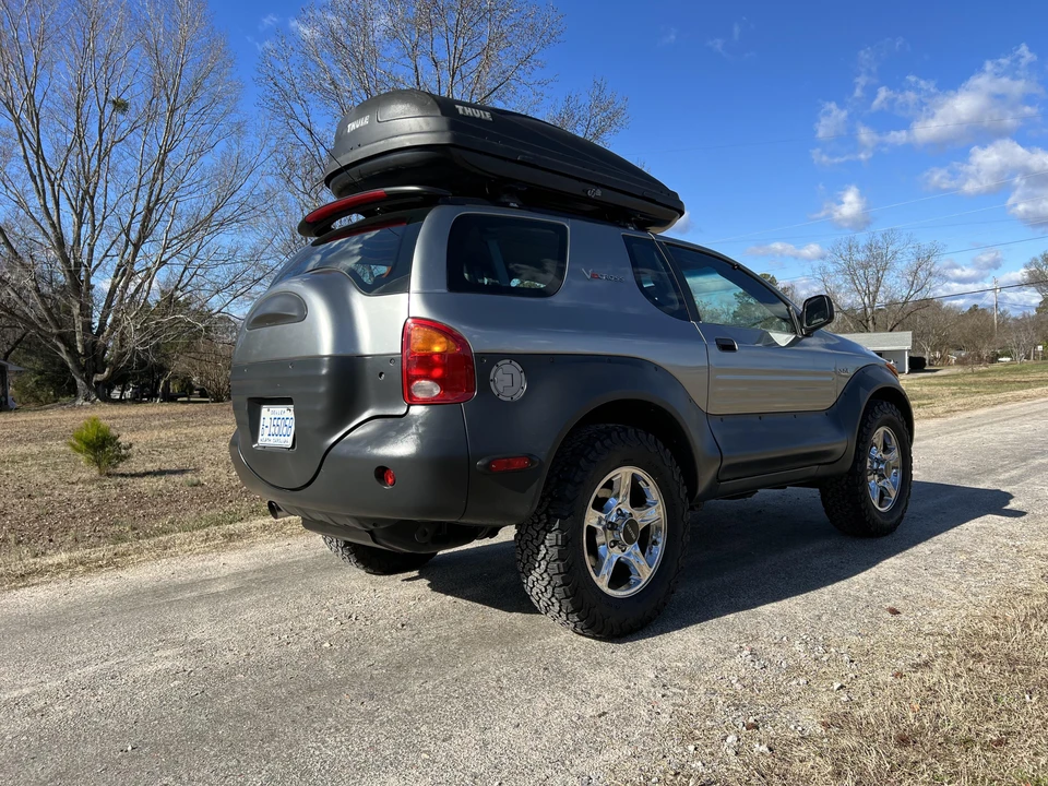 2000 Isuzu VehiCROSS - Image 19 of 31