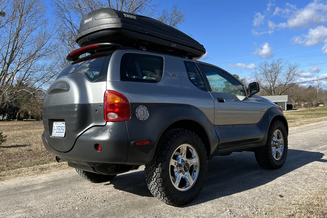 2000 Isuzu VehiCROSS - Image 4 of 31