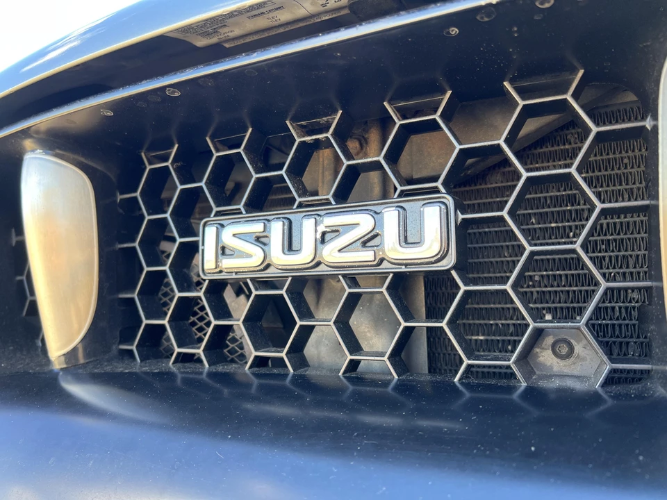 2000 Isuzu VehiCROSS - Image 29 of 31