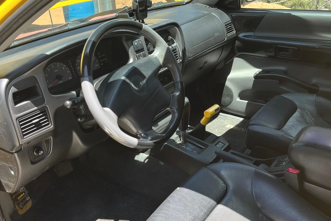 2000 Isuzu VehiCROSS - Image 29 of 31