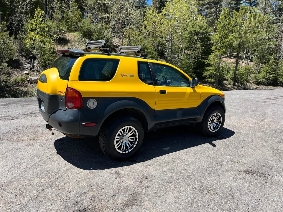 2000 Isuzu VehiCROSS - Image 17 of 31
