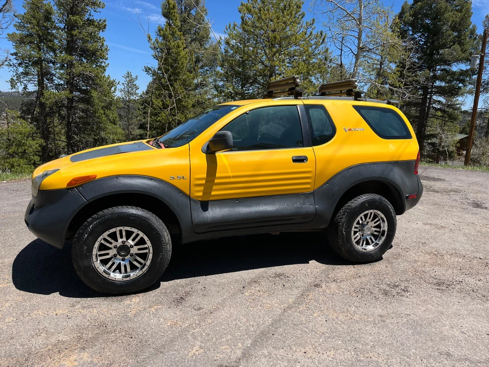 2000 Isuzu VehiCROSS - Image 10 of 31
