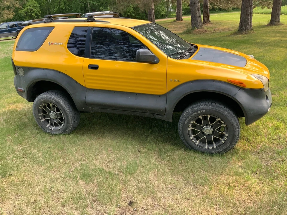 2000 Isuzu VehiCROSS - Image 2 of 17