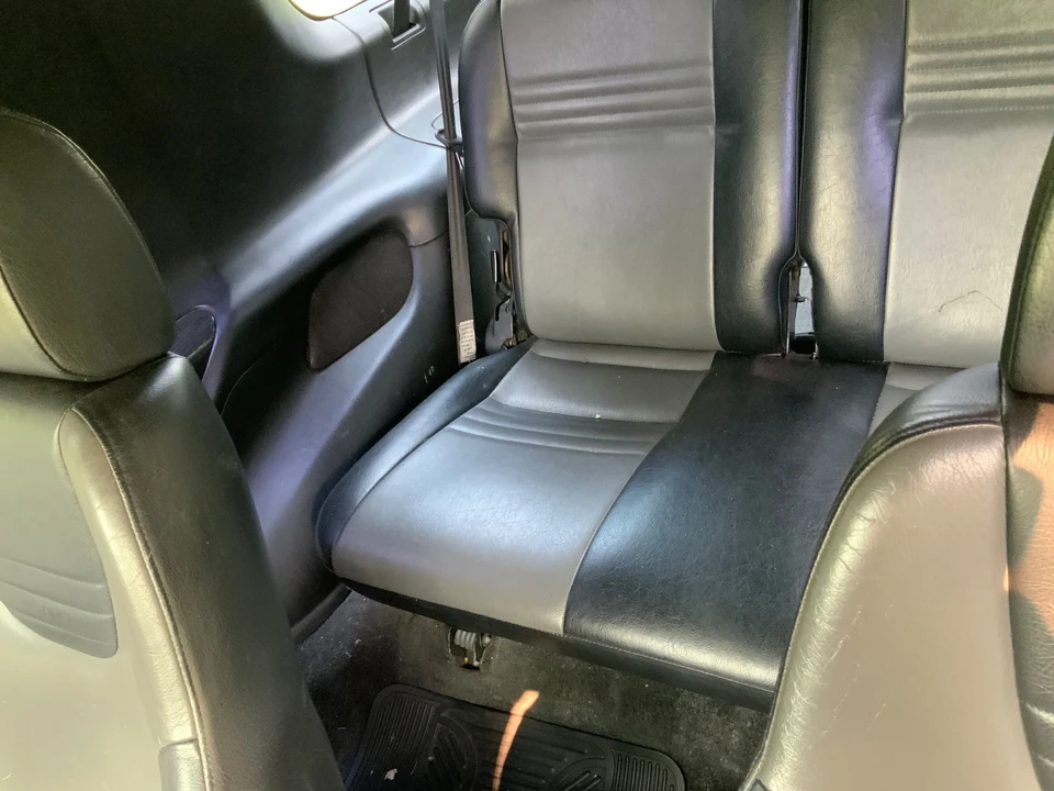 2000 Isuzu VehiCROSS - Image 6 of 17