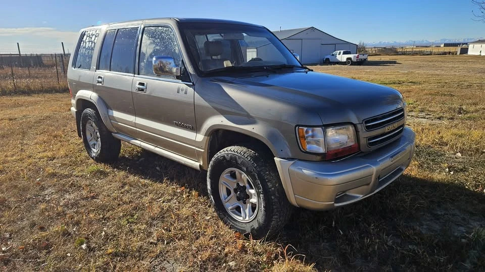 2000 Isuzu Trooper - Image 8 of 16