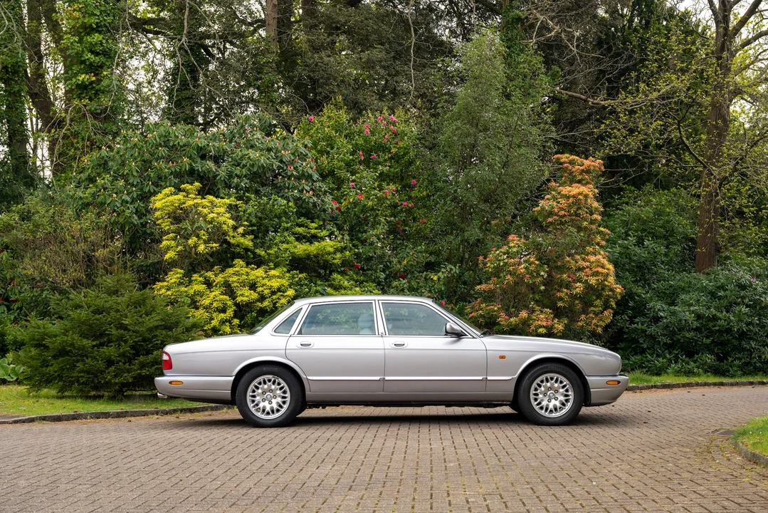 2000 Jaguar X308 XJ - Image 14 of 31